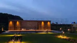 images/0000nieuws/2020/rode-esdoorn-met-sfeer-verlichting-1-257x145-d03