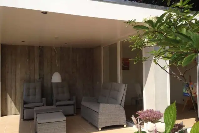 images/001-tuinaanleg-ettenleur/002gerrit-de-jong/Den-bosch-moderne-luxe-tuinhuizen-058-635x424-883